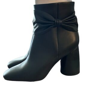 Black Ankle Boots sz 8.5 NWT